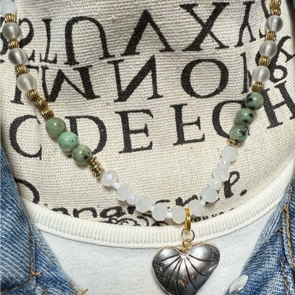 Alquimia Silver and Green Beaded Necklace - Picture 2 of 4
